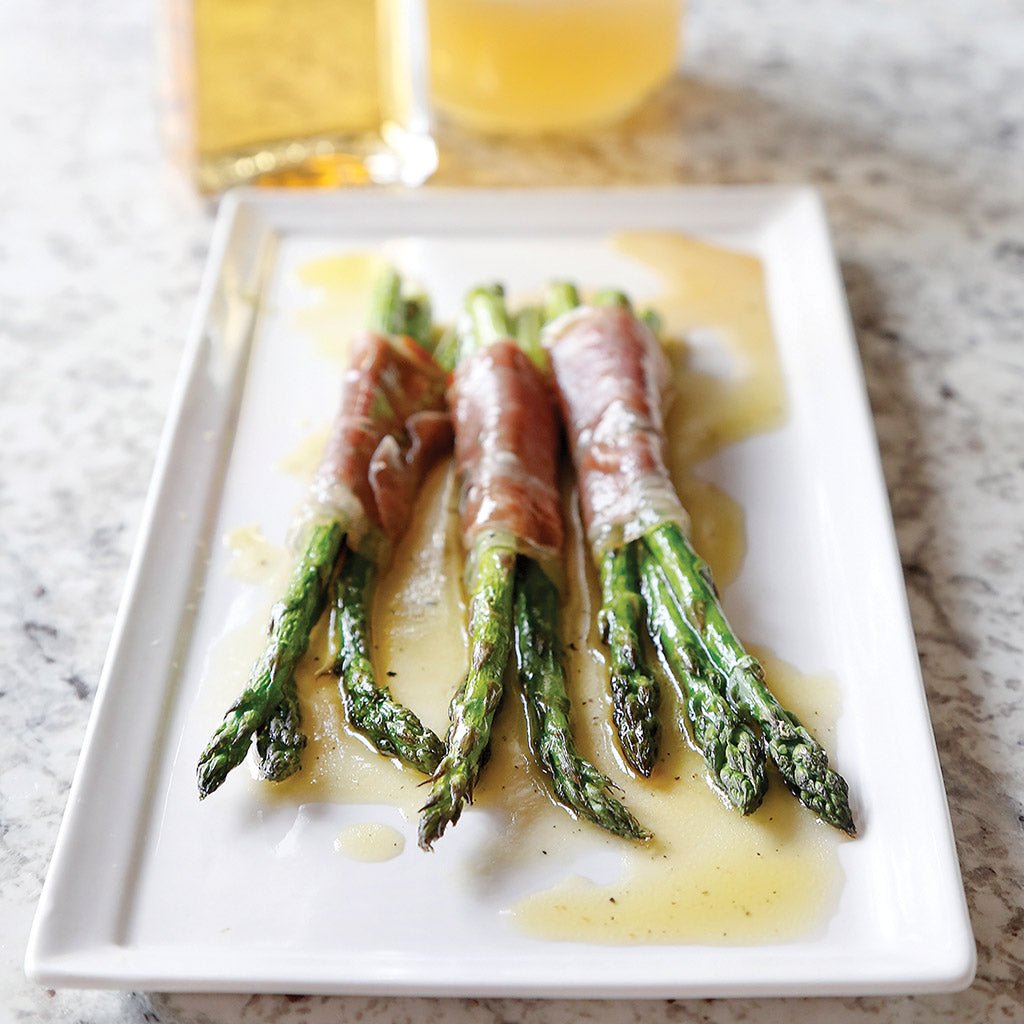 Pancetta-Wrapped Asparagus with Citrus Vinaigrette - SEARED LIVING